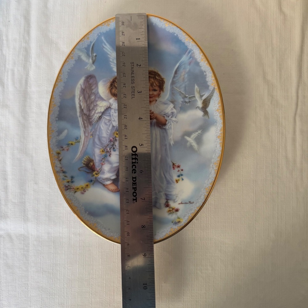 Sandra Kuck Angel Kisses Plate 1st Issue On Angels Wings Bradford Exchange 15435 - Picture 5 of 6